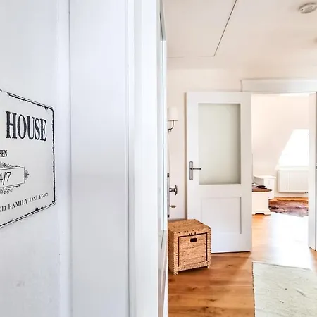 Apartment Modernes Mit Parkplatz - Klimaanlage -netflix Coburg